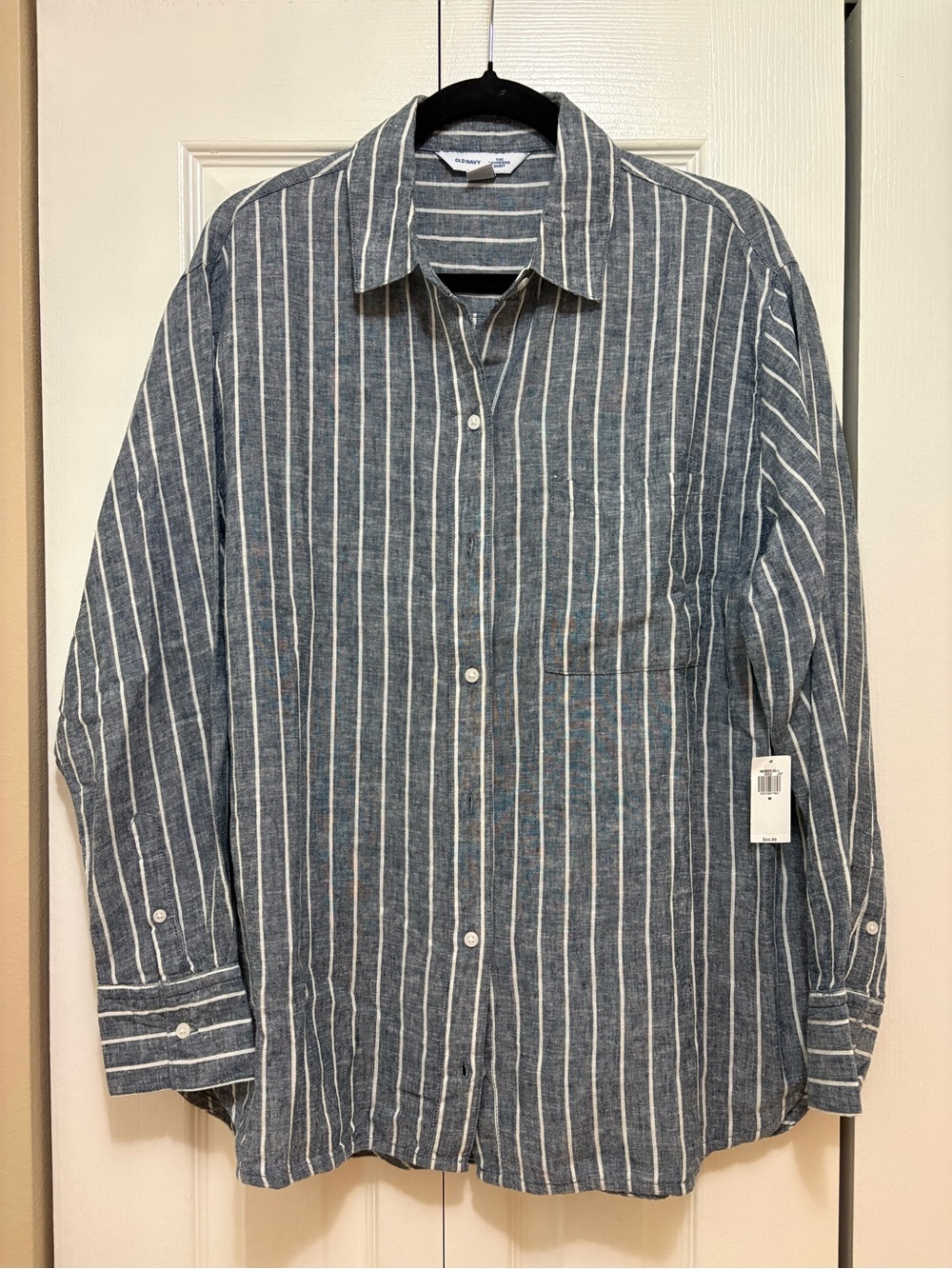 Old Navy Blue & White Vertical Stripe Button-Down Shirt
